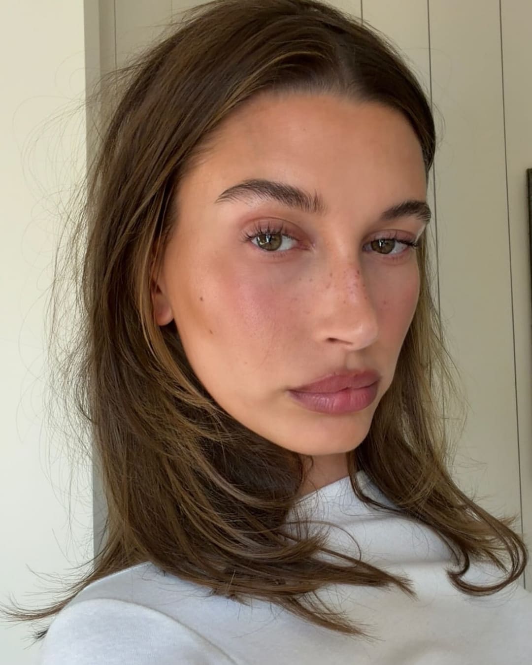 Hailey Bieber photo 13