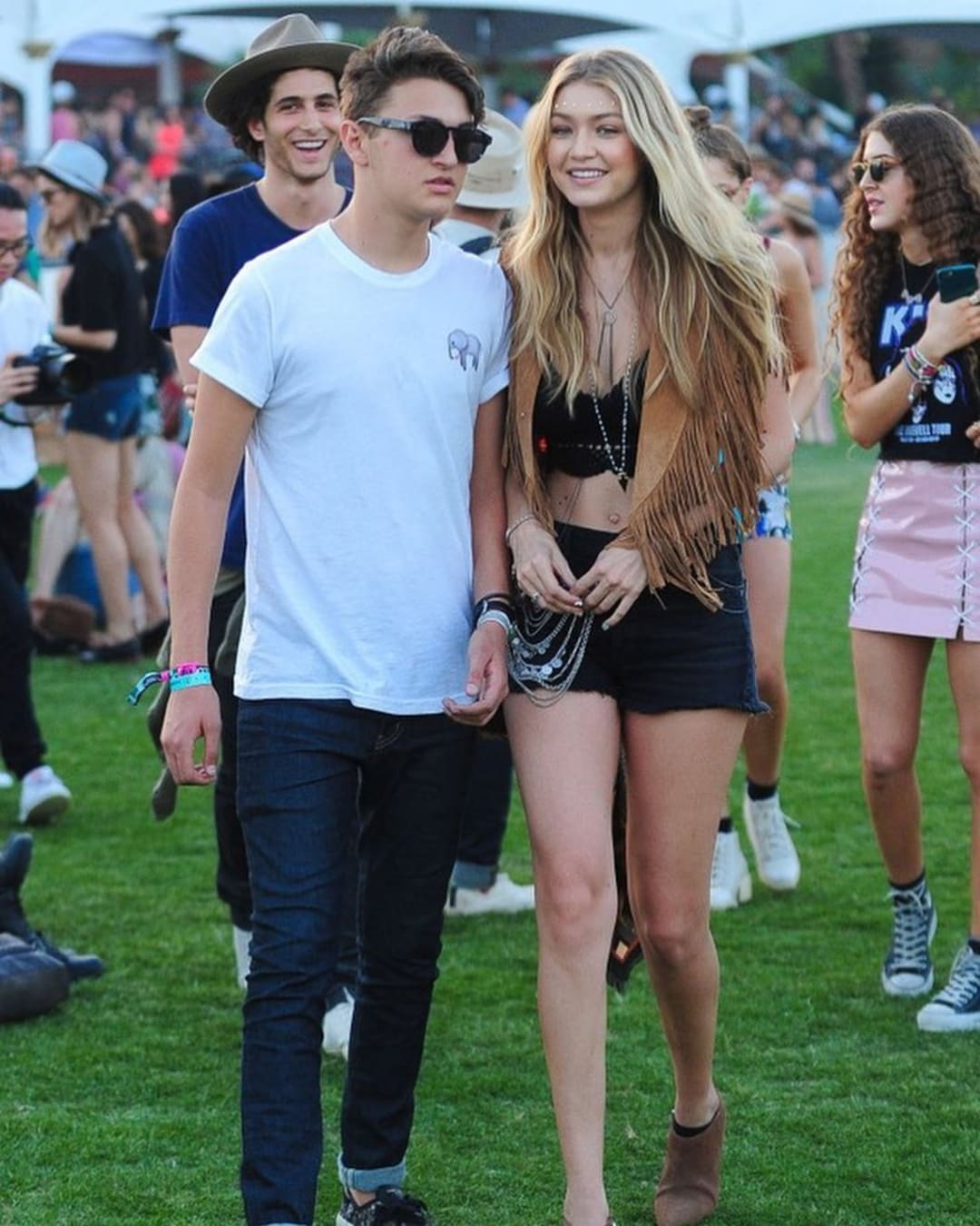Gigi Hadid photo 12