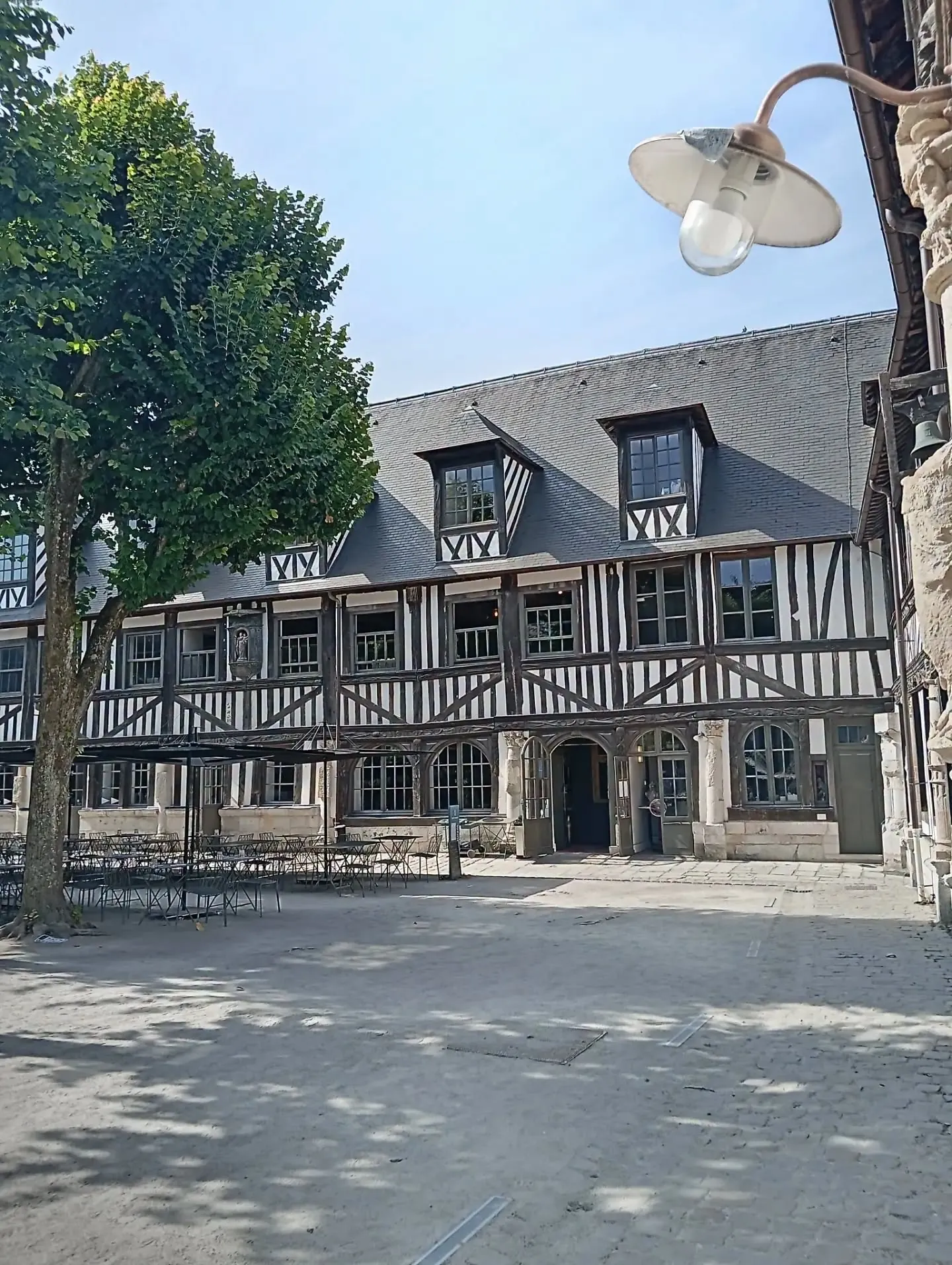 Aître Saint-Maclou, Rouen — Photo par Rouenenphoto