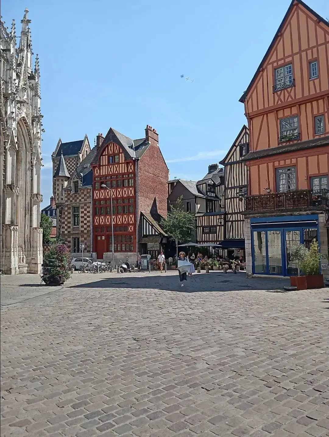 Place Barthélemy, Rouen — Photo par Rouenenphoto
