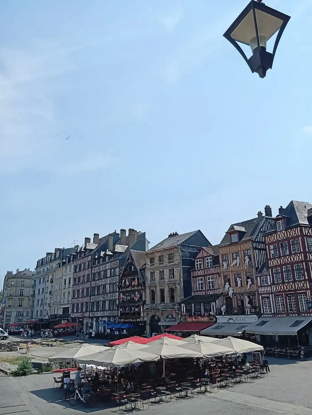 Place du Vieux-Marché, Rouen — Photo par Rouenenphoto
