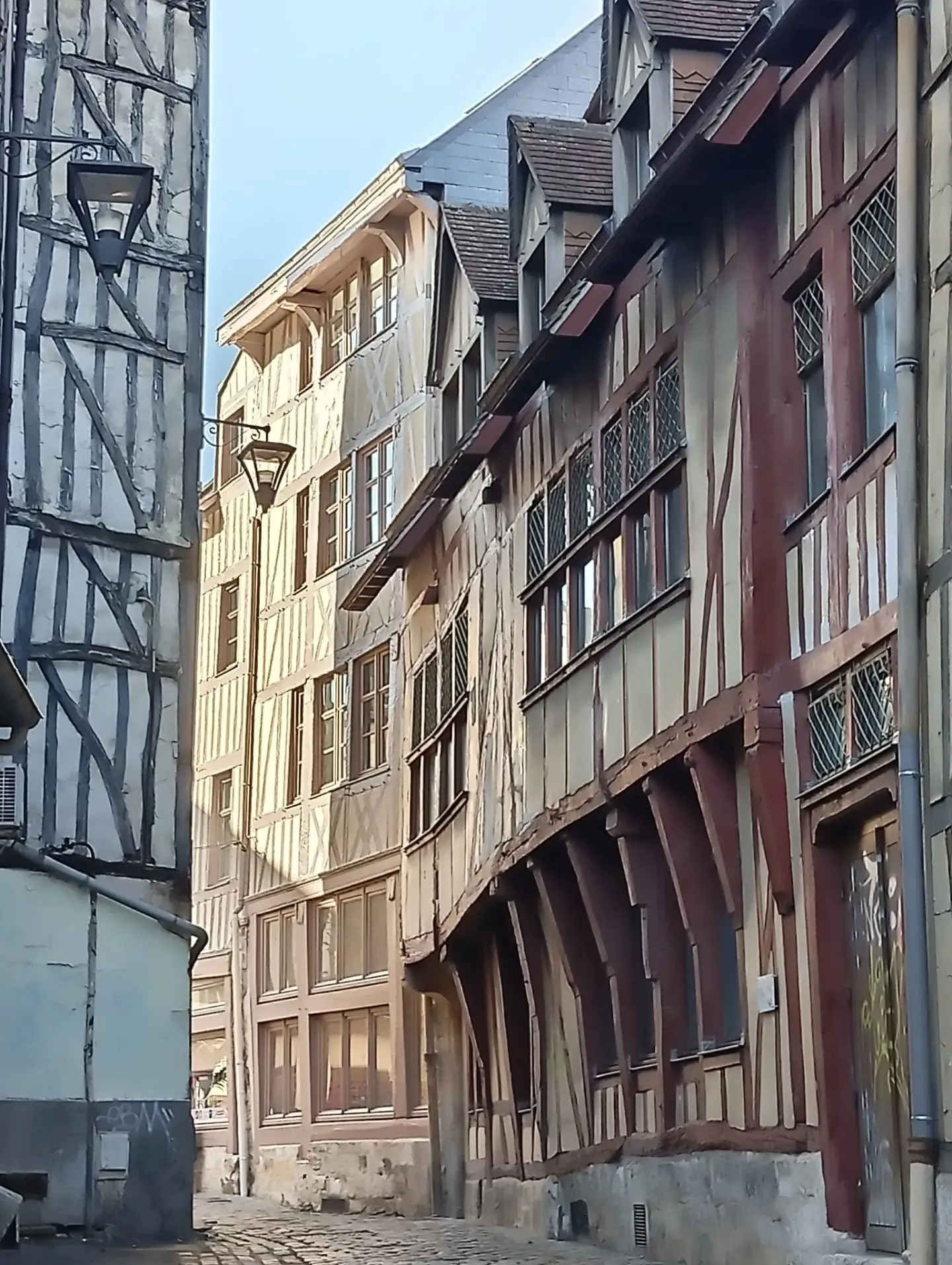 Rue du Petit-Mouton, Rouen — Photo par Rouenenphoto