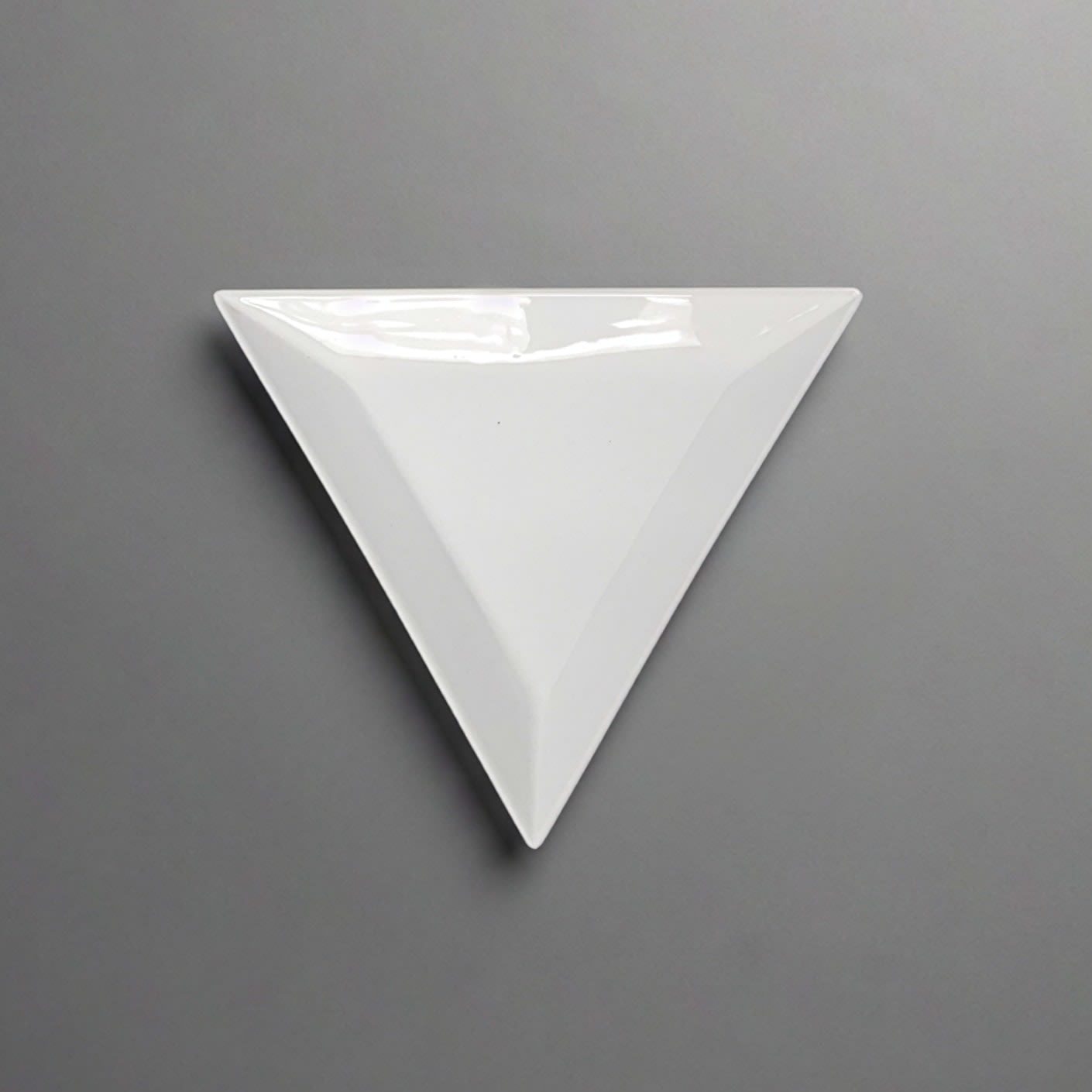Triangle Plate