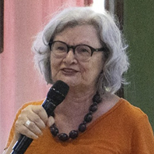 Alzira Medeiros