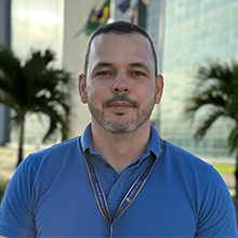 Anderson Quadros