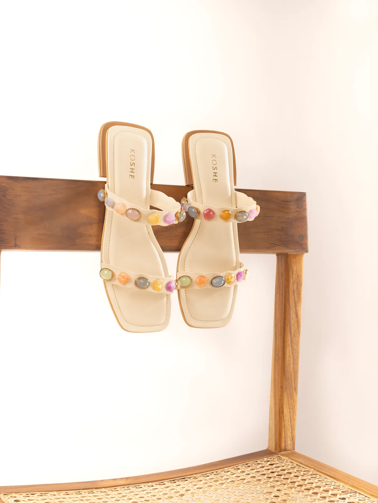 Sandals: Style should move with you.