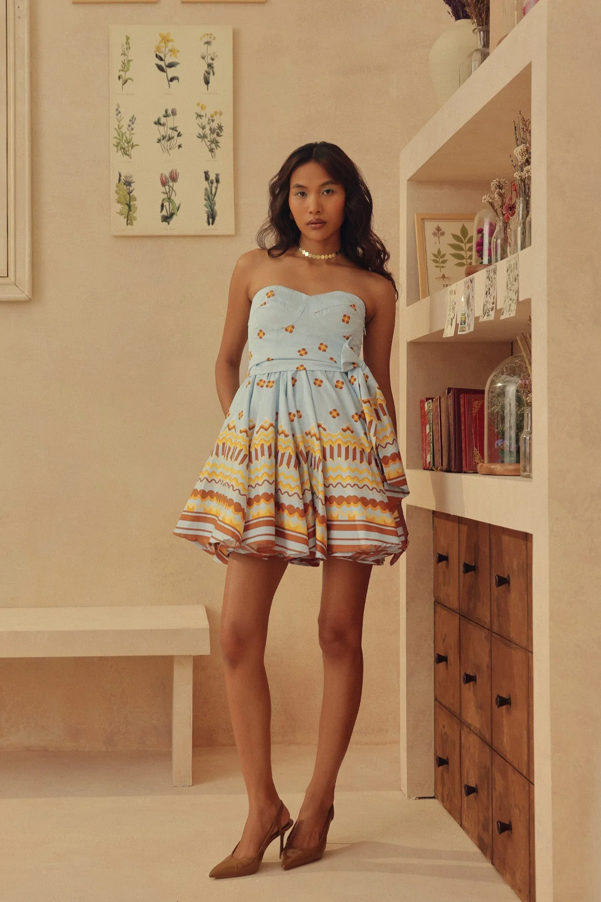 Dress: One dress. Endless moments.