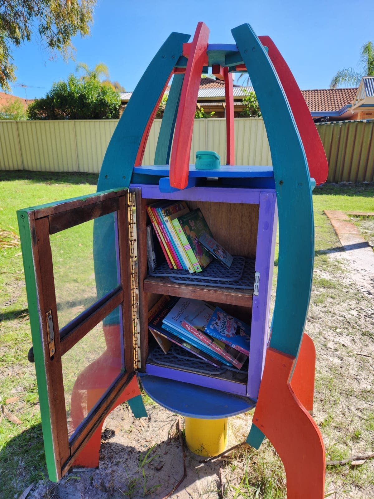 Photo sourced from: https://www.facebook.com/DiscoverDianella/