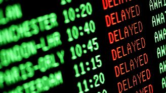 Stuck at the airport? 5 exercises to do during a delay