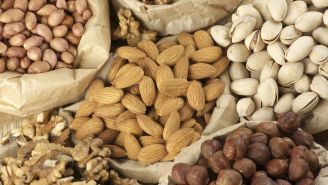 How eating nuts helps you live longer