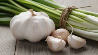 How to enjoy the health benefits of garlic