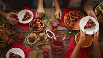 6 diabetes-friendly holiday desserts