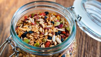 7 “health foods” that are ruining your diet