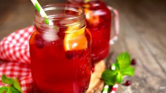 Cranberry ginger cocktail