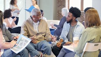 8 ways to build a support system when you have psoriasis