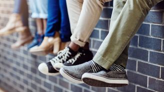 Why are teens and young adults at risk for meningitis B?