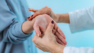 9 questions to ask your doctor about moderate-to-severe RA