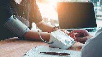 5 reasons to see a cardiologist