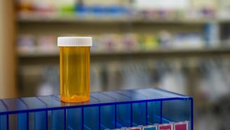 Resources for patients and caregivers living with NSCLC