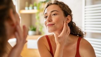 5 ways to avoid adult acne
