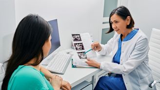 What to know about the symptoms of ovarian cancer