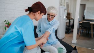 7 questions to ask your doctor about atopic dermatitis