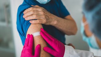 Protect your heart with a flu shot (plus 3 other vaccines)