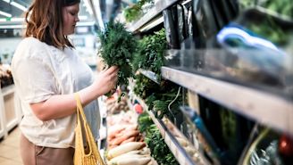 What should a weight-loss program include?
