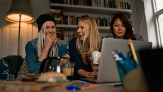 How to avoid social isolation when you have MS