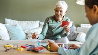 What are good activities for a person with Alzheimer's disease?