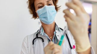 How immunotherapy treats melanoma skin cancer