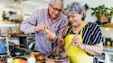4 ways your diet may help reduce the risk of macular degeneration