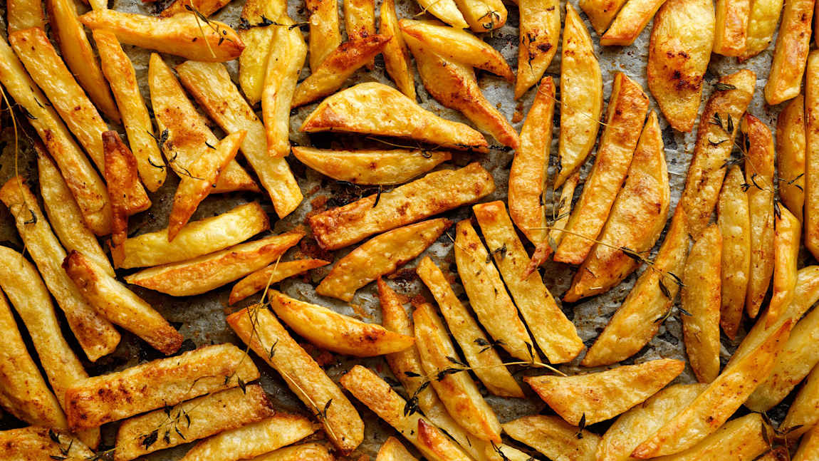 Bake homemade french fries