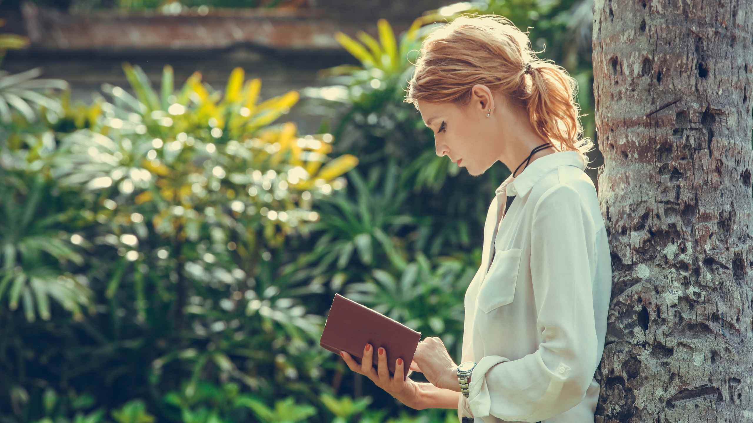 Read good books; share them with friends