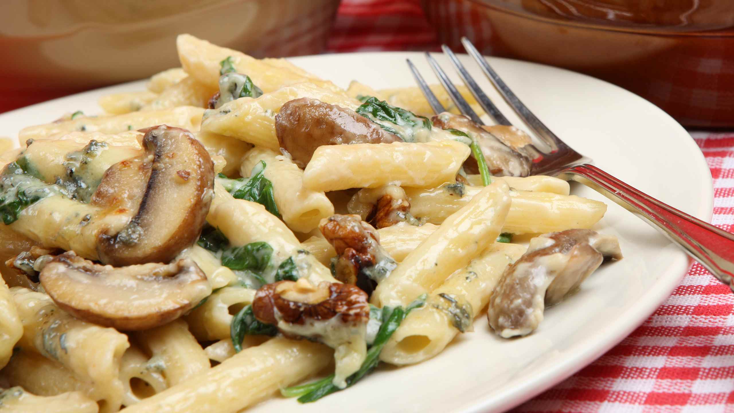 Mushroom rigatoni