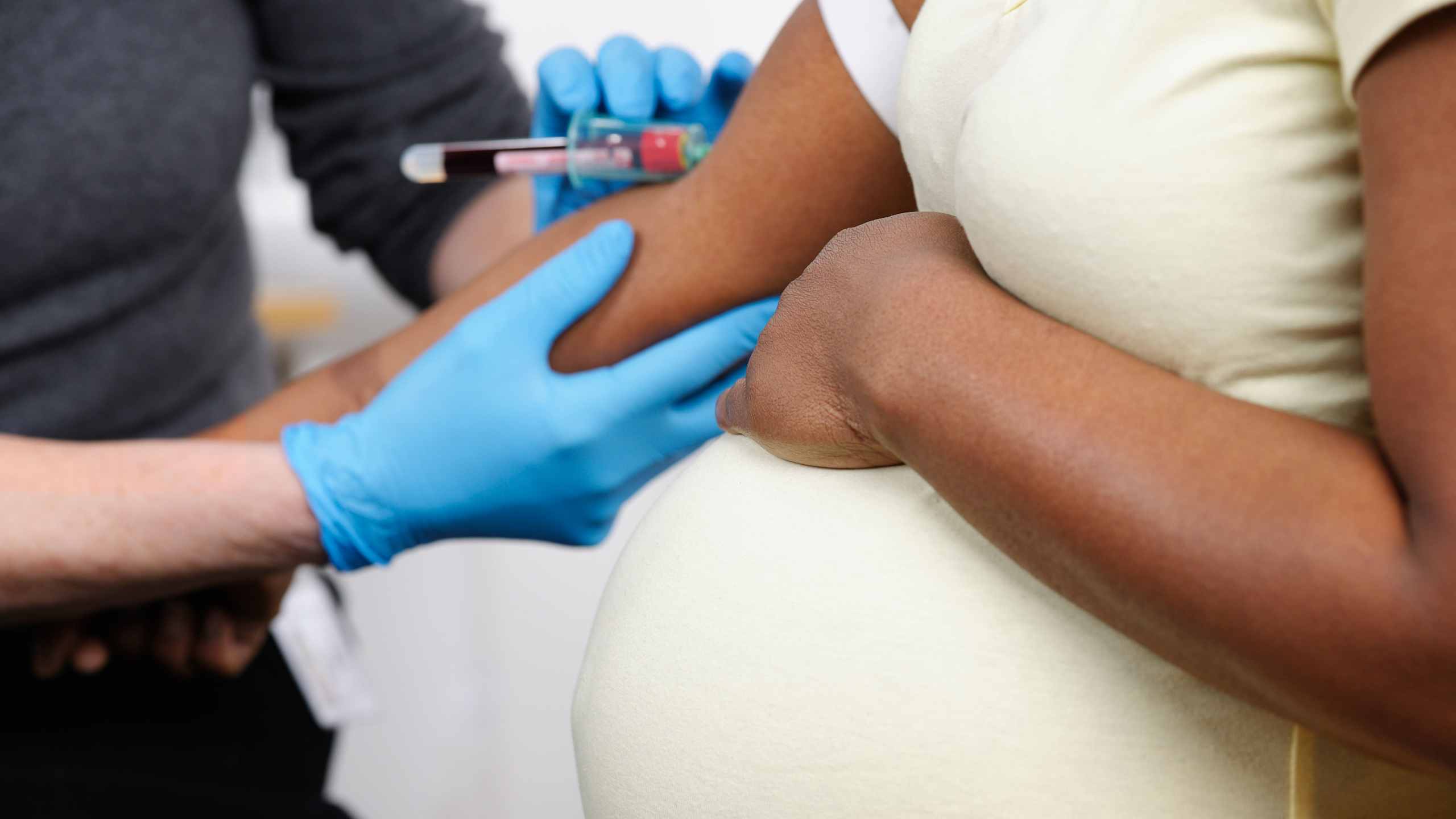 Pregnant women have screening options