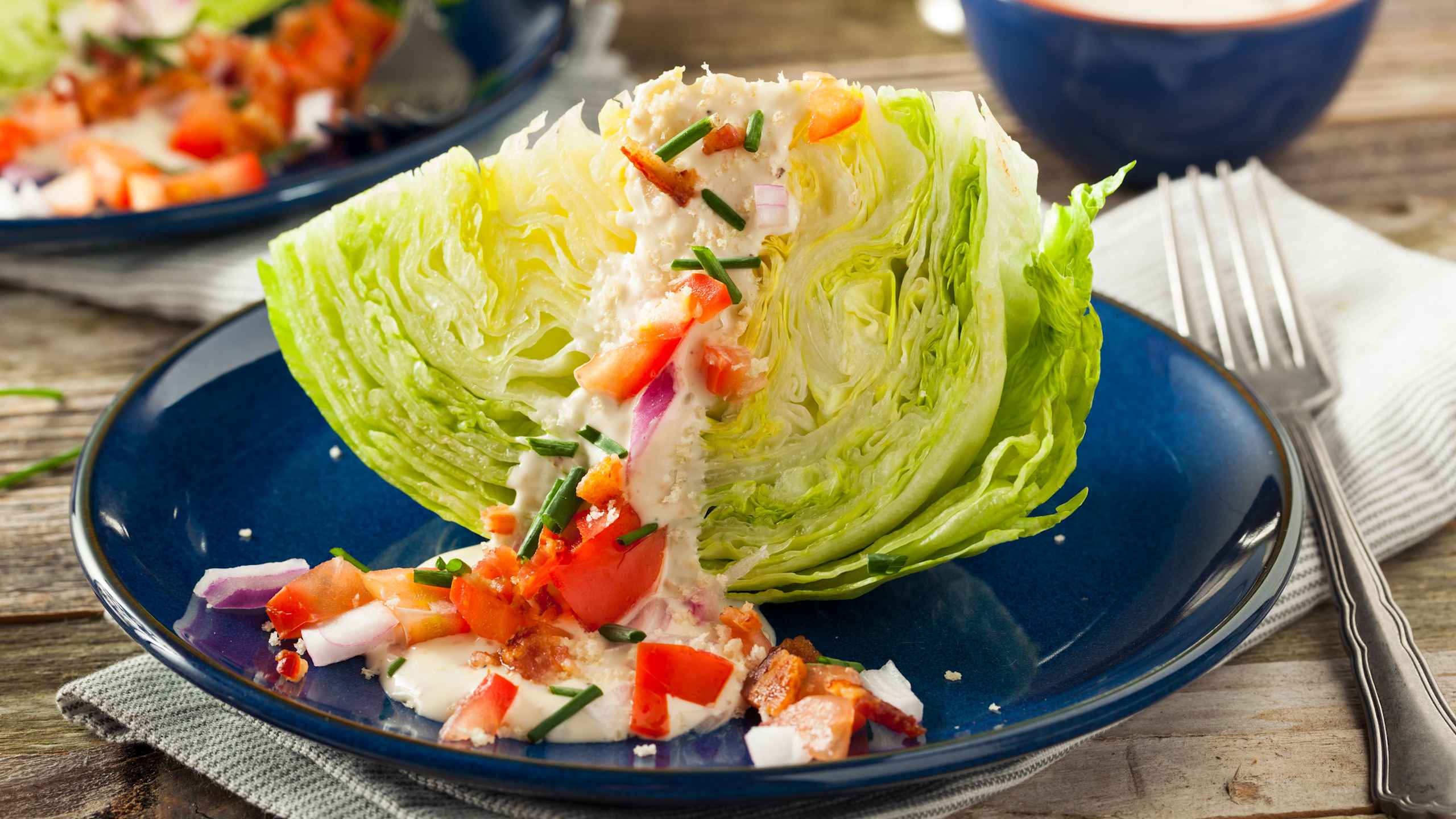 Iceberg lettuce: 95.6 percent water