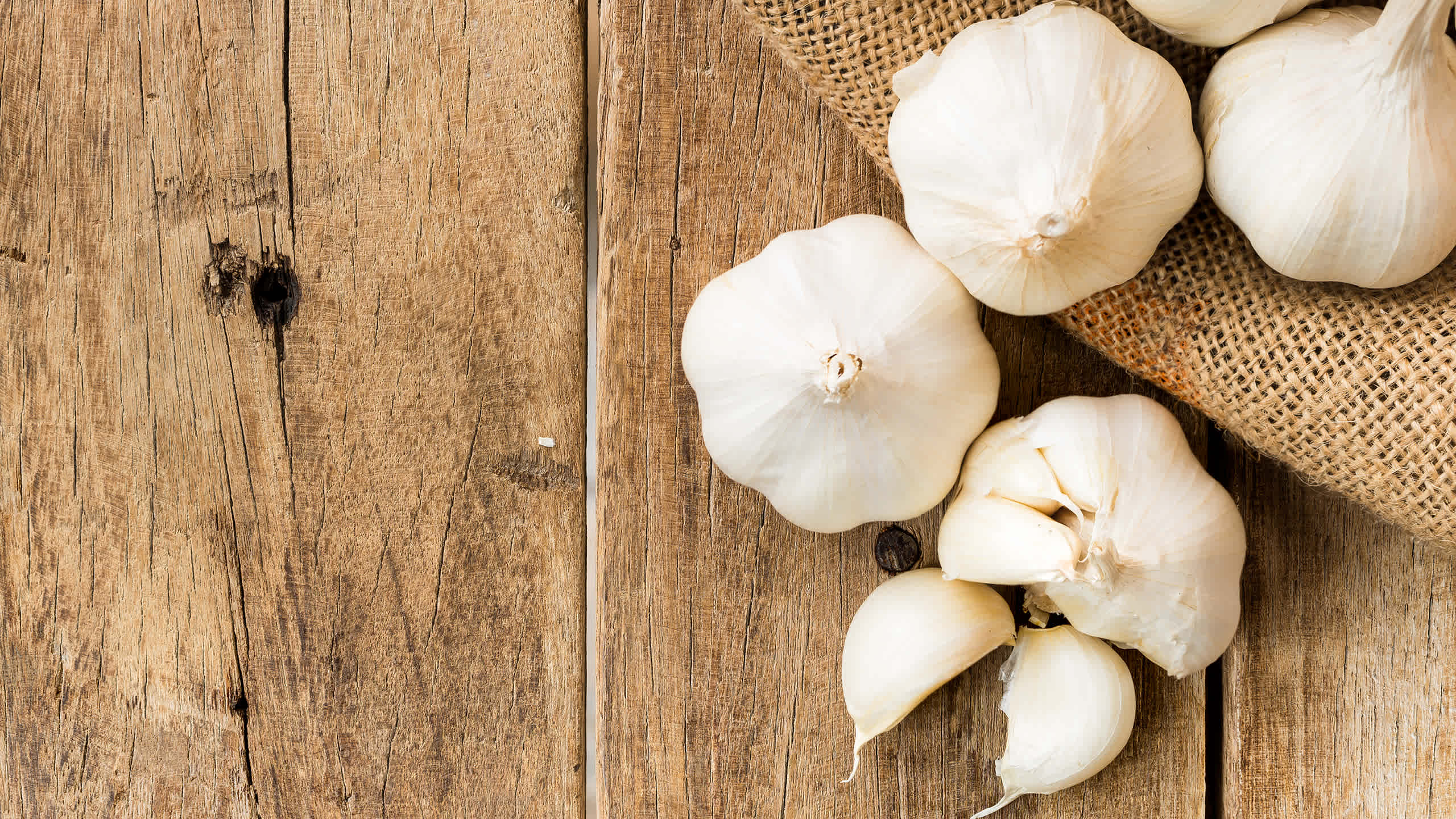 Myth: Eating garlic repels mosquitoes