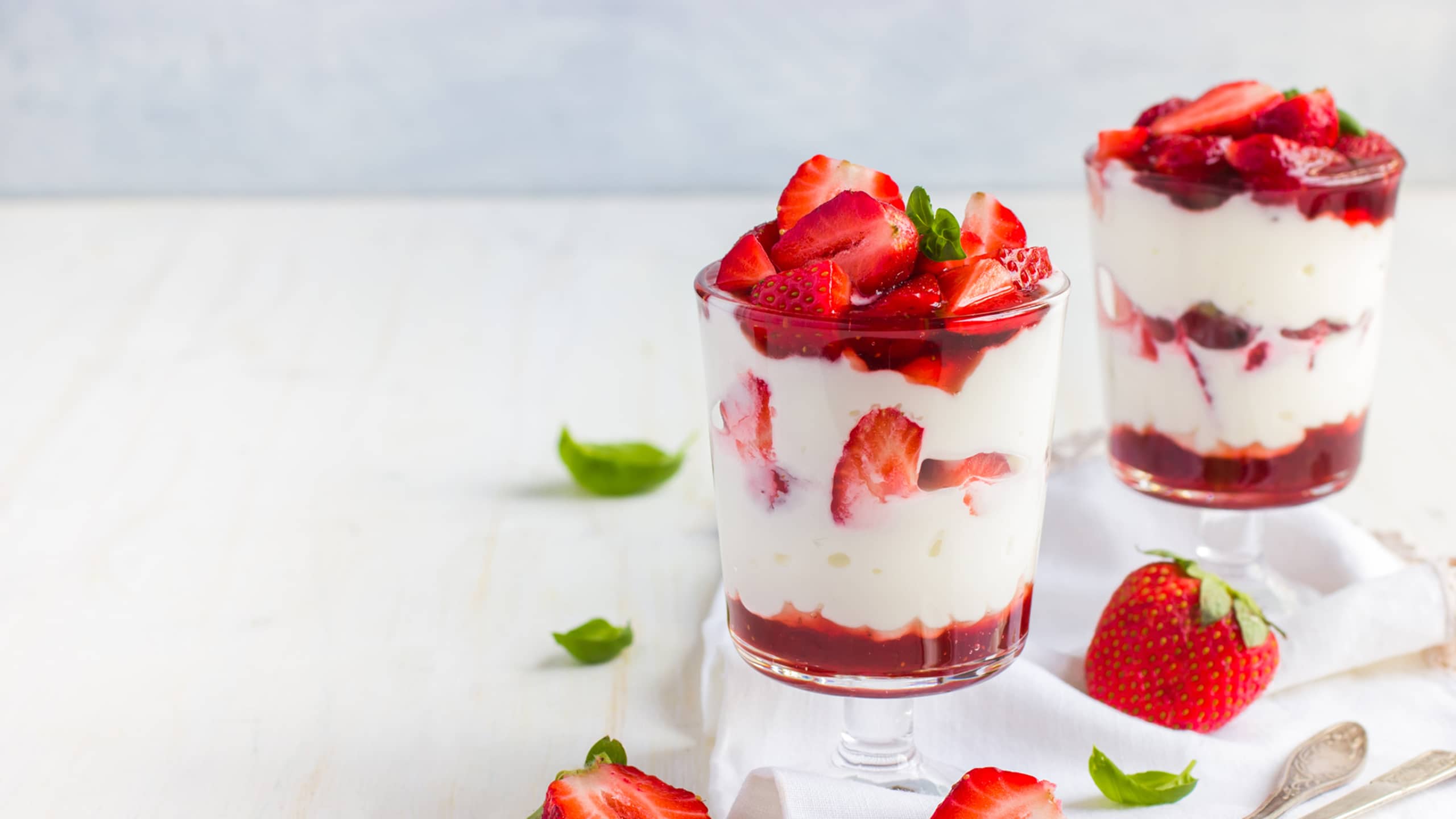 Yogurt parfaits