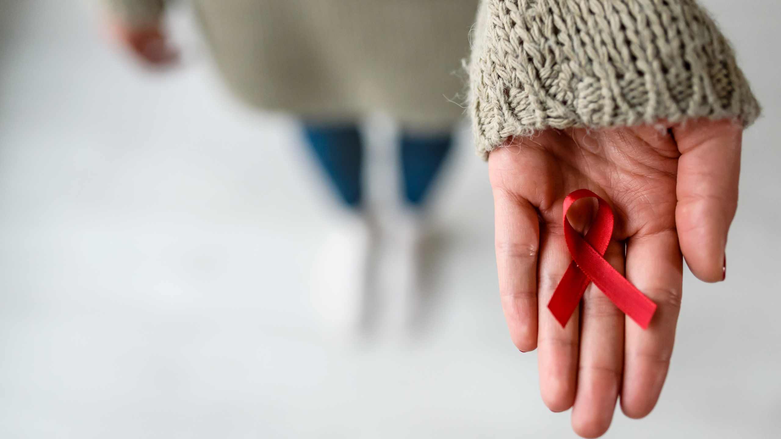 HIV transmits more efficiently during vaginal sex with men