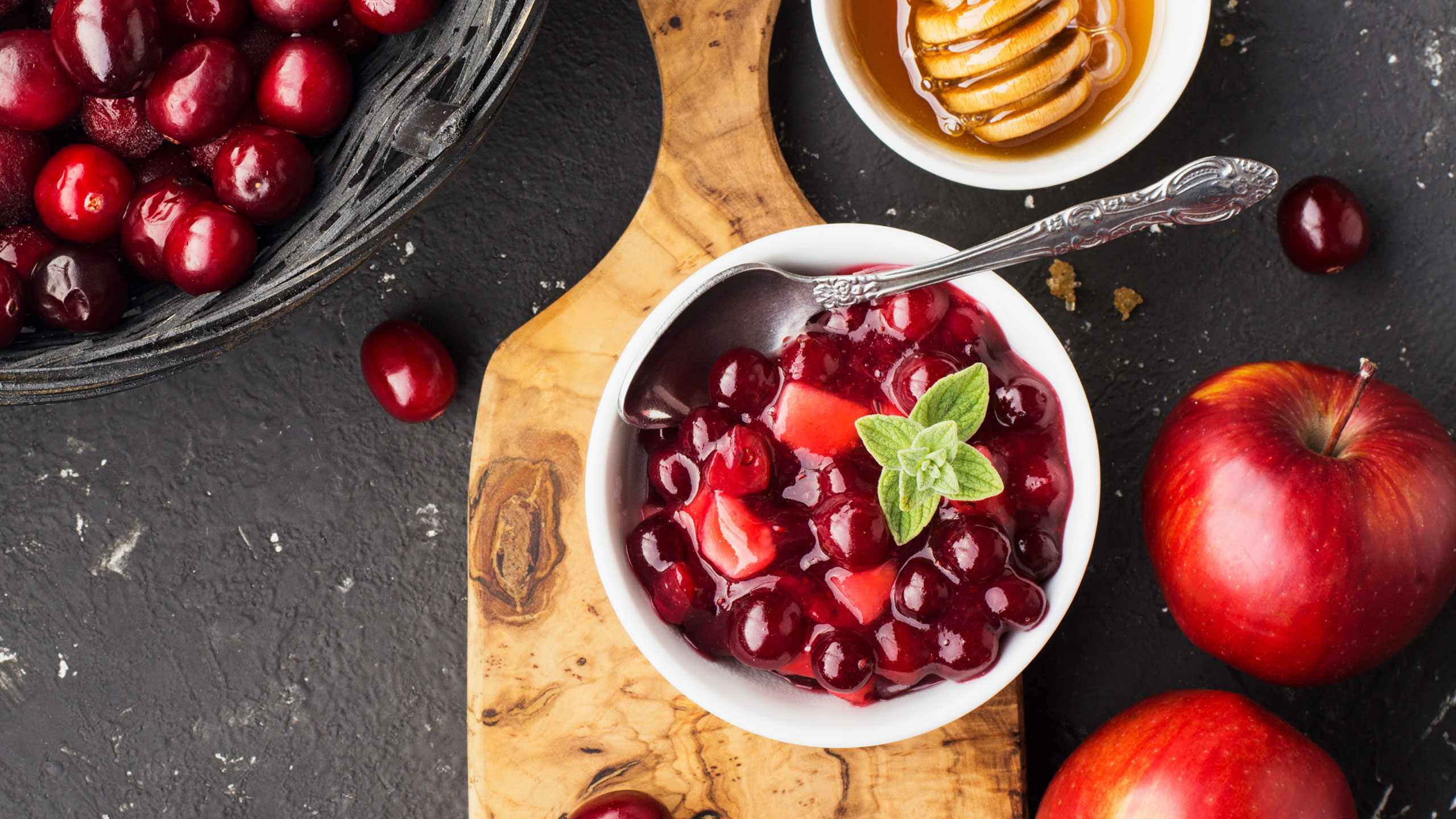 Better-than-canned cranberry sauce