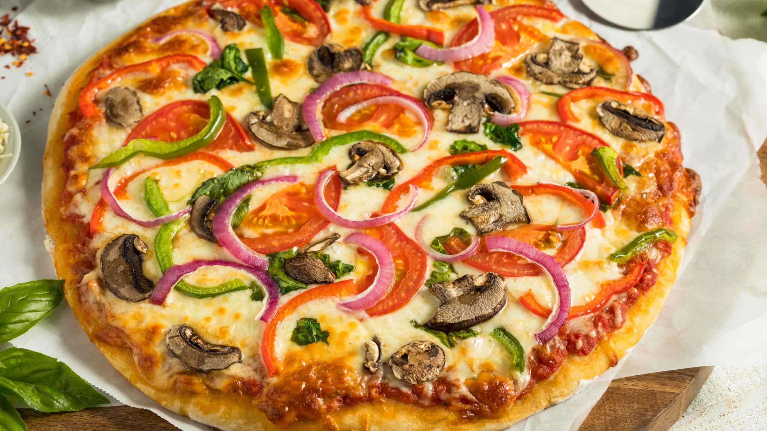 Tasty veggie pizza