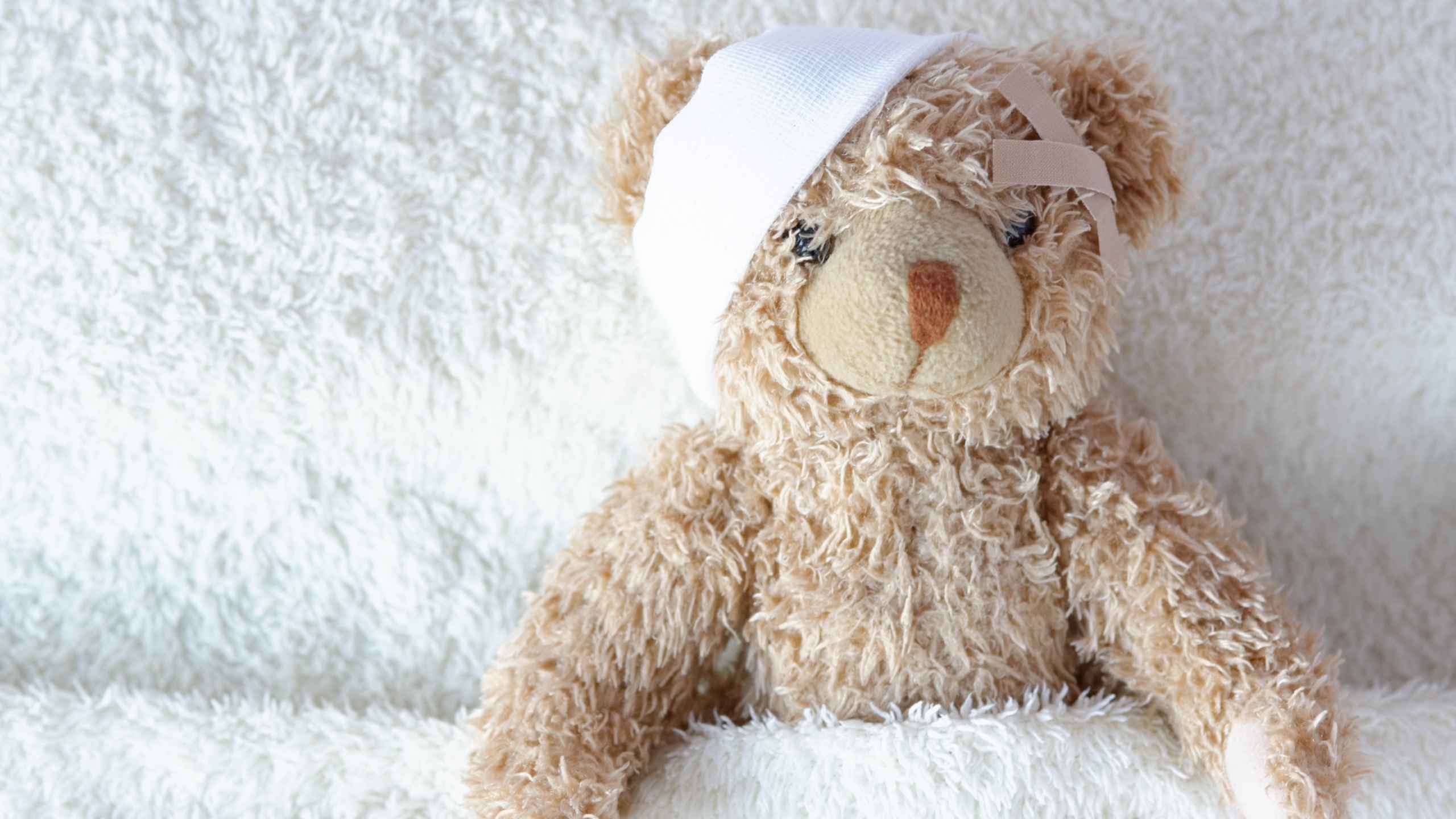 Head CT scan for injured kids