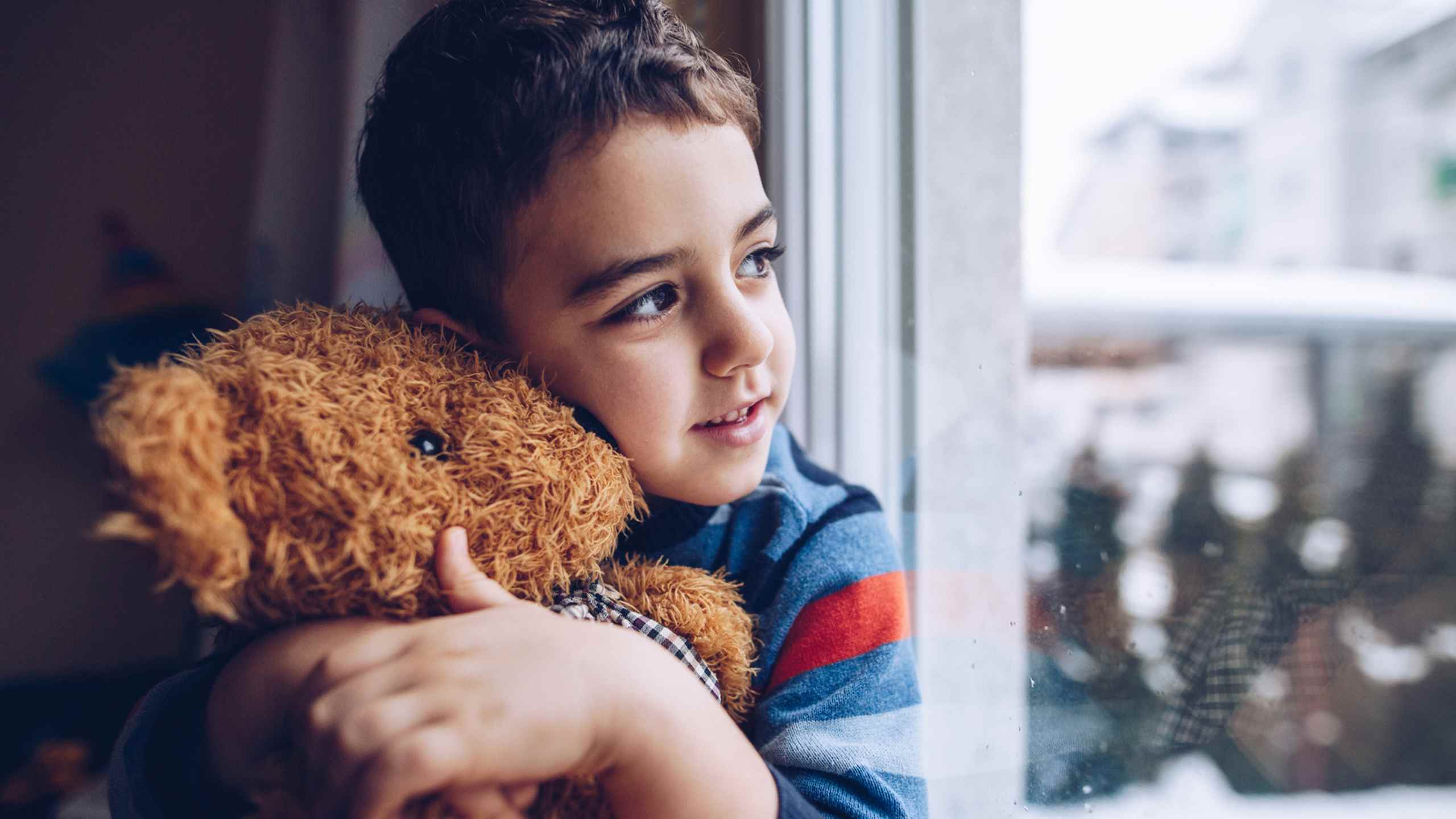 For imaginative play: Pvc-free dolls and stuffed animals