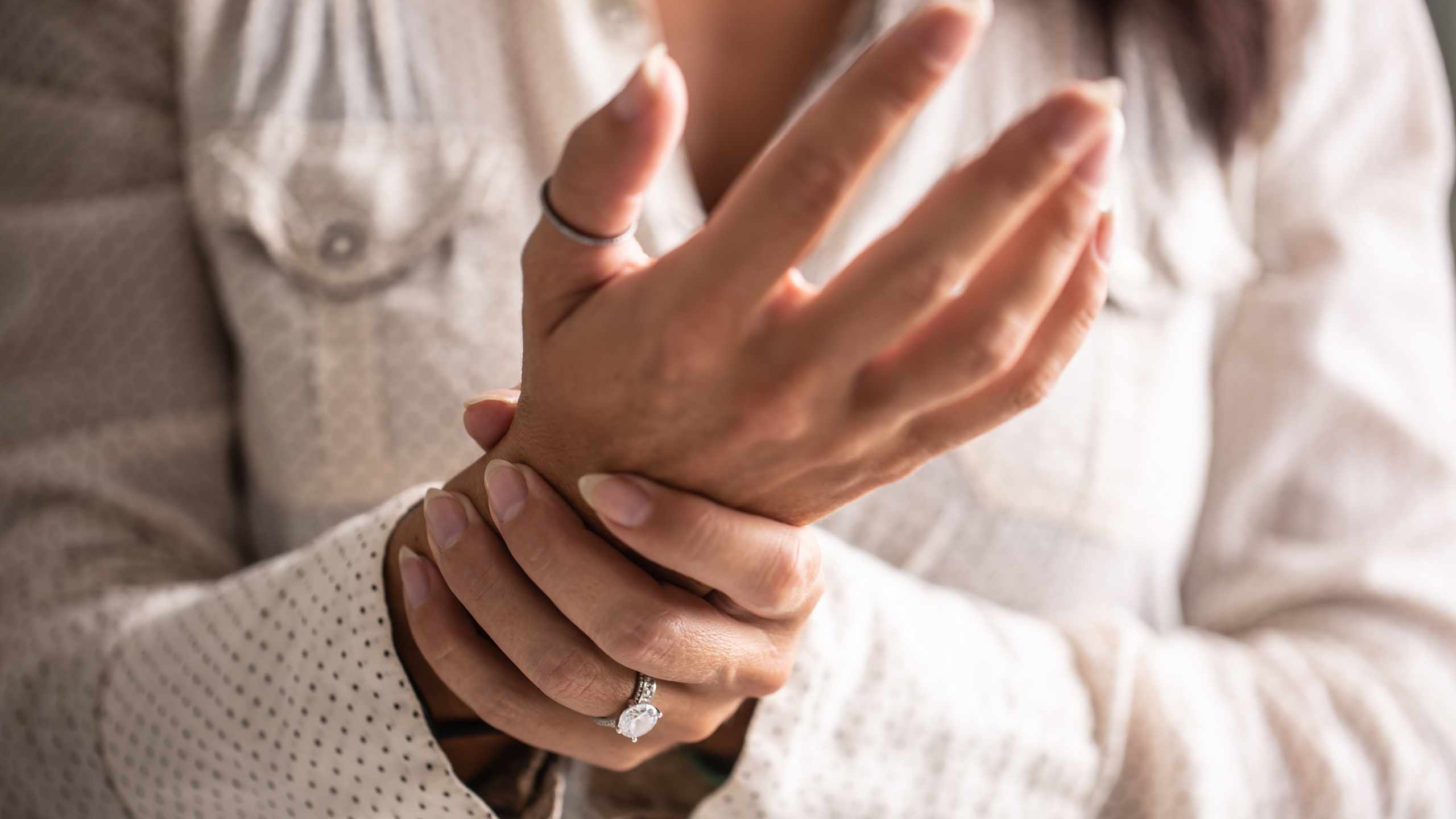 Tingling hands and feet