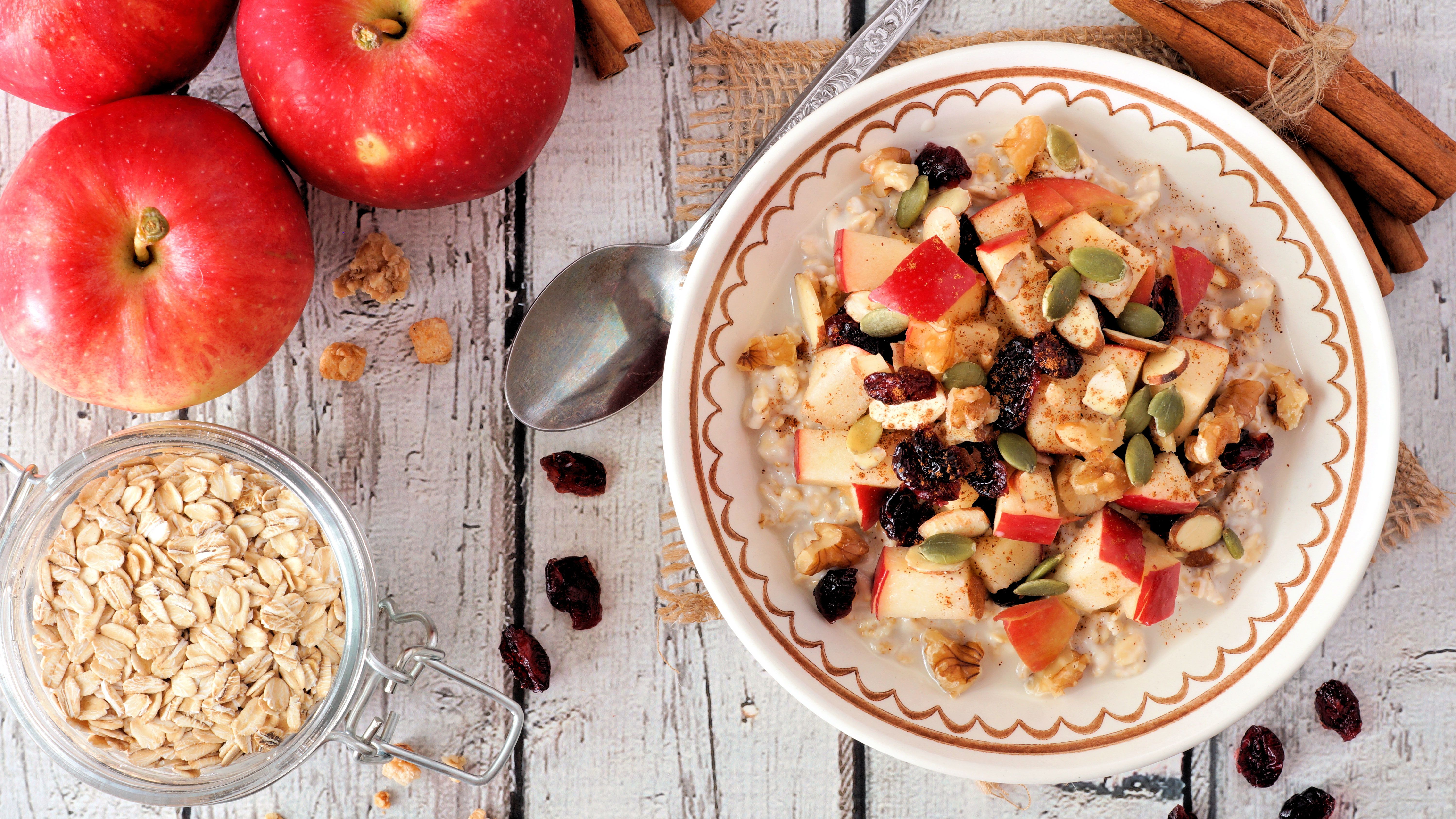 5 Inspired Ways to Upgrade Your Morning Oatmeal