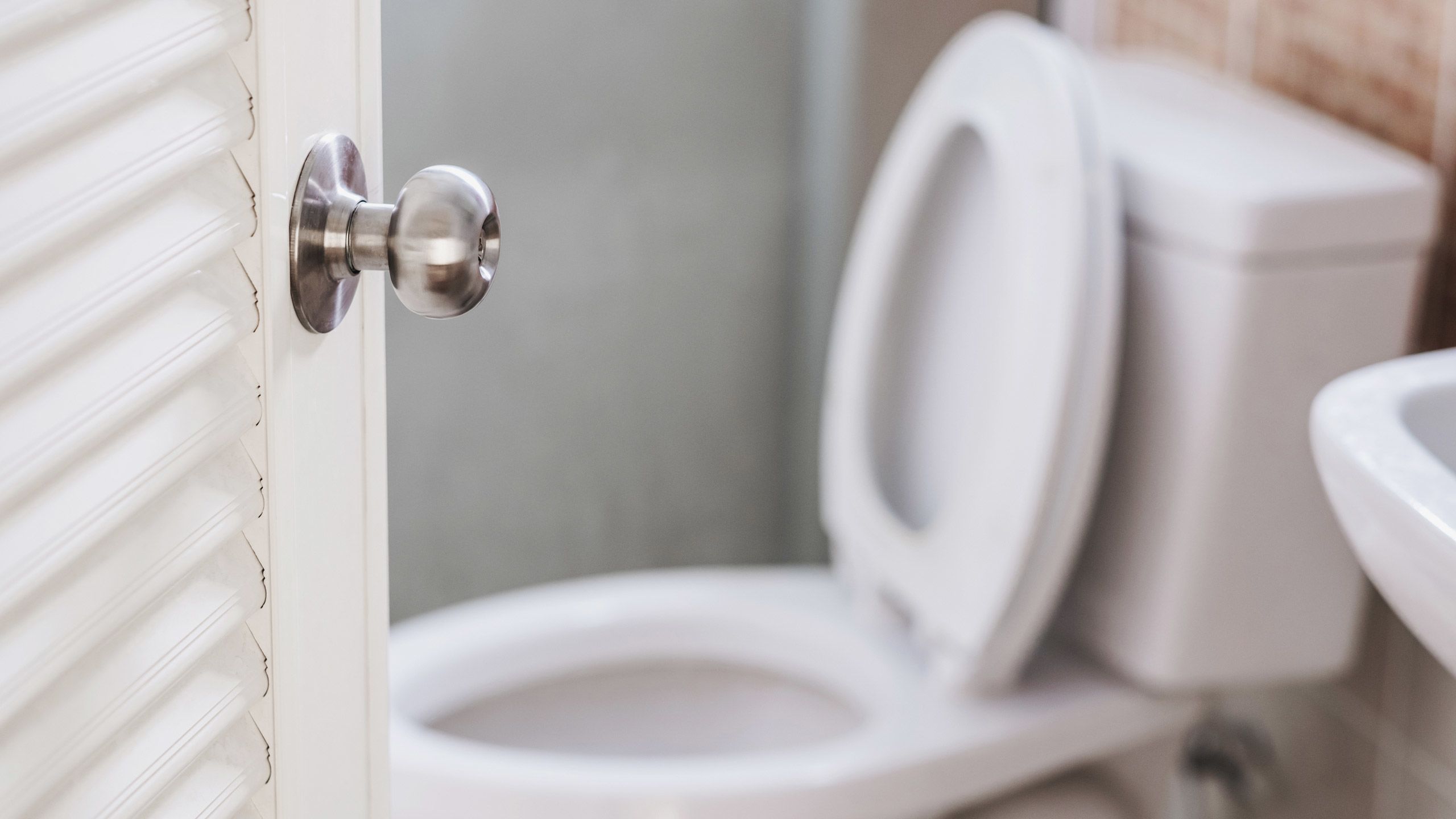6 situations when diarrhea is something to worry about