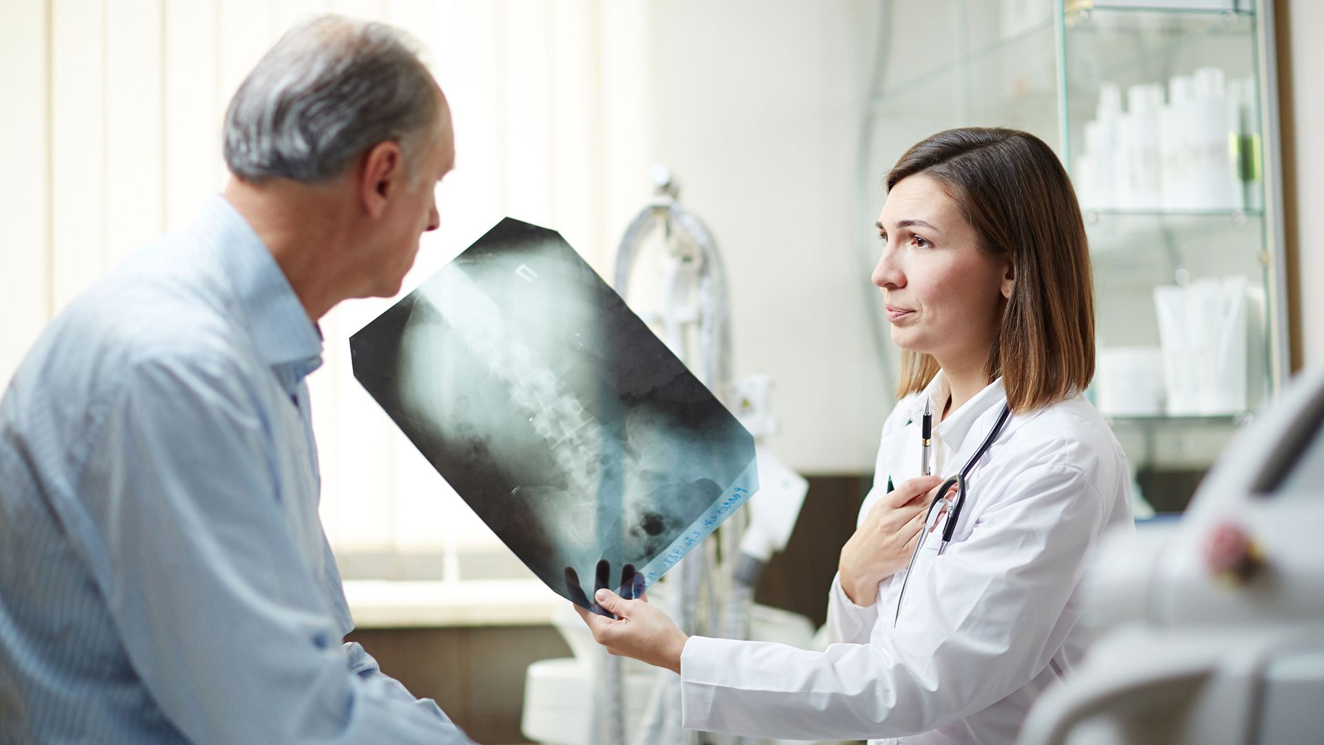 Lung cancer and the risk of serious infection