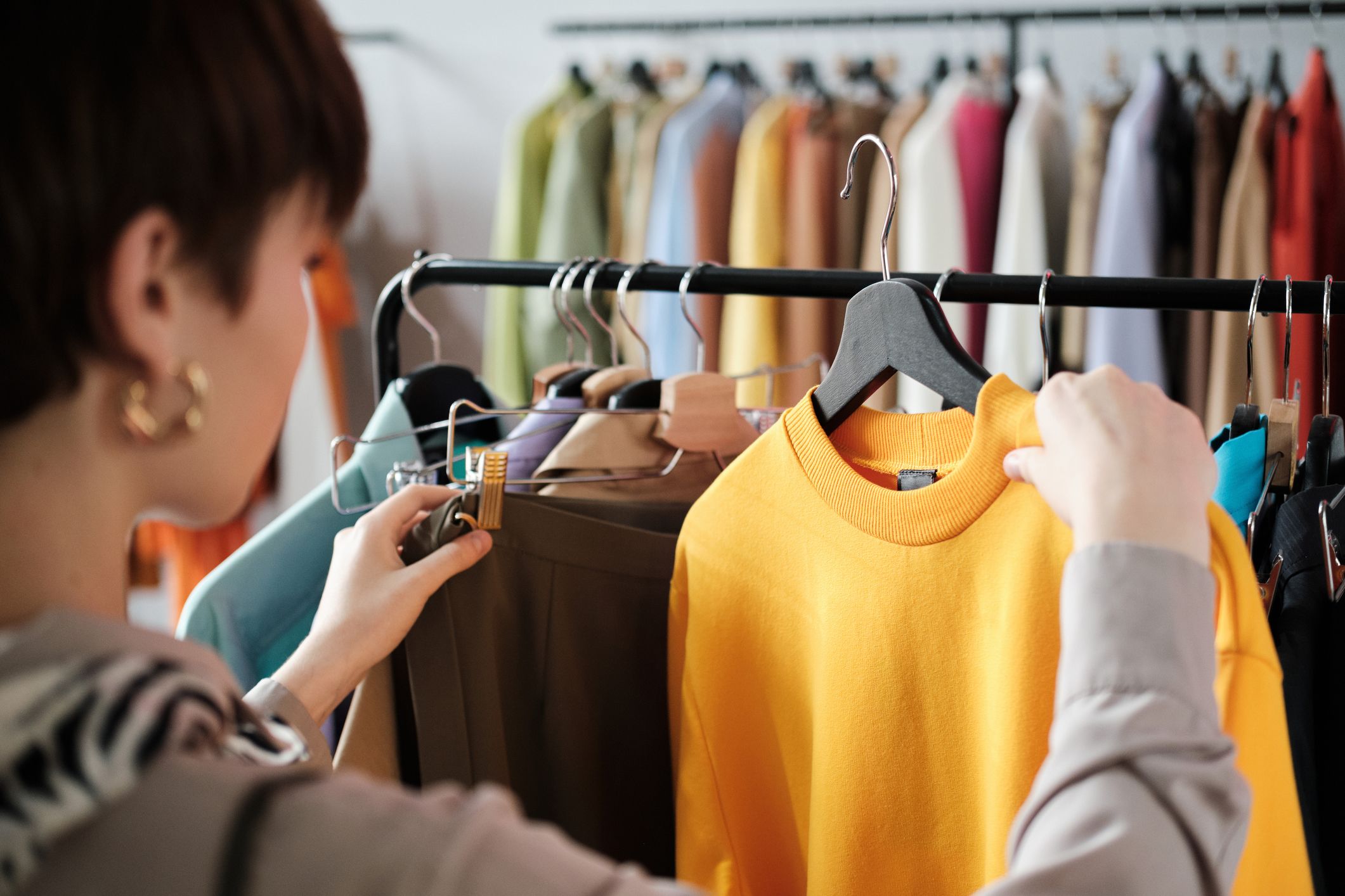 5 sneaky ways retailers get you to overspend