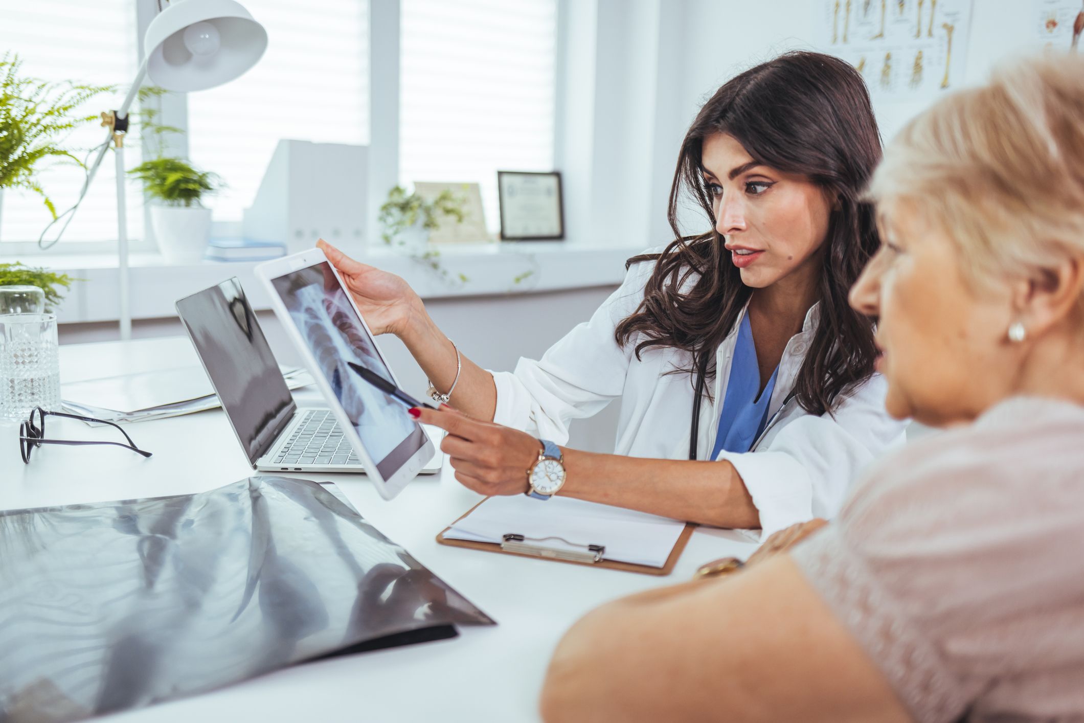 Building your lung cancer treatment team